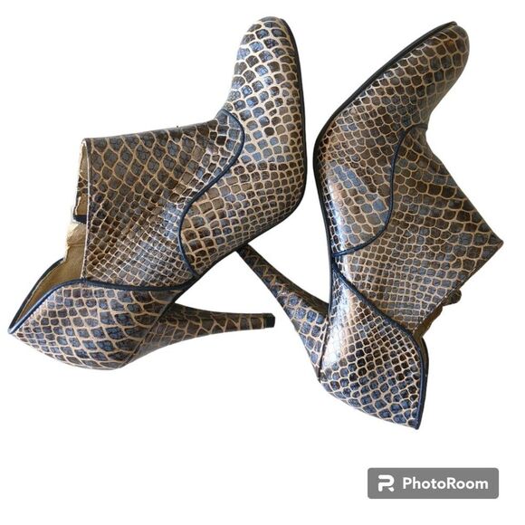 ROCKPORT Womens Boots Presia Snakeskin Booties Shooties Comfort Heels Size 8 - Picture 4 of 11
